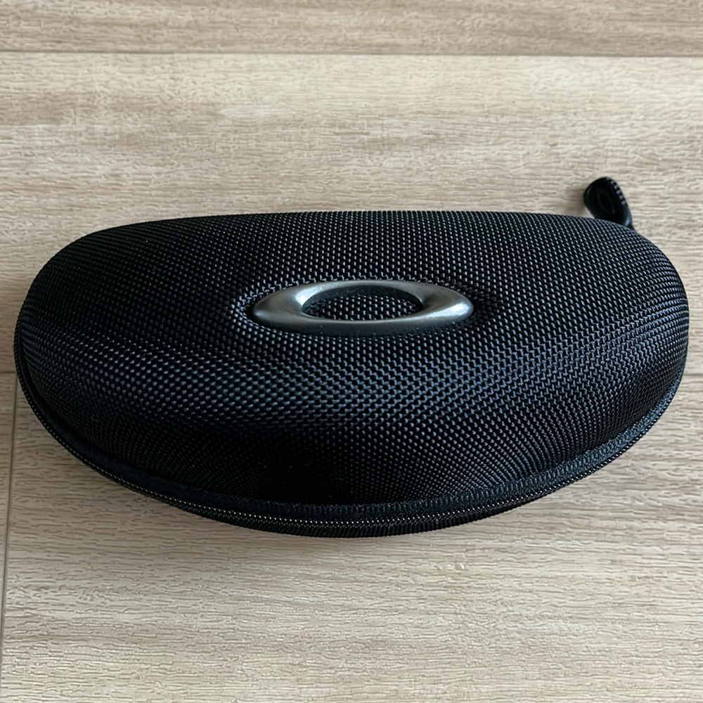 Oakley Case